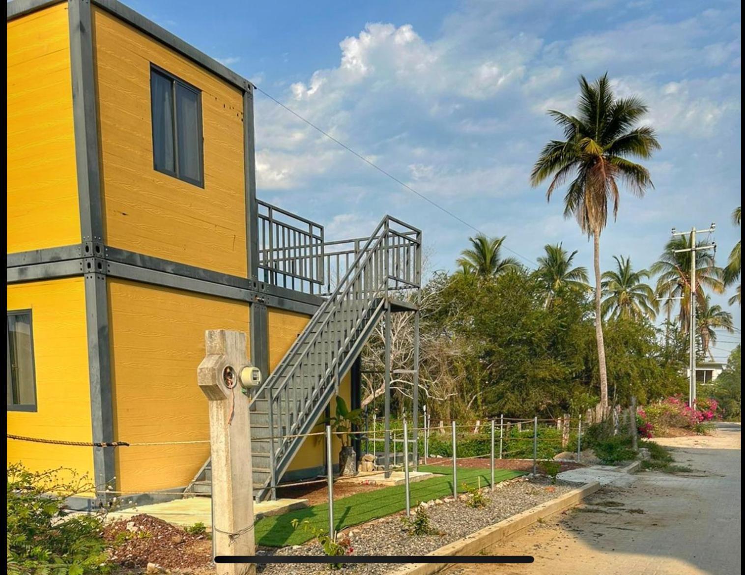Yellow House 6 Minutos De Playa Barra de Navidad Chambre photo